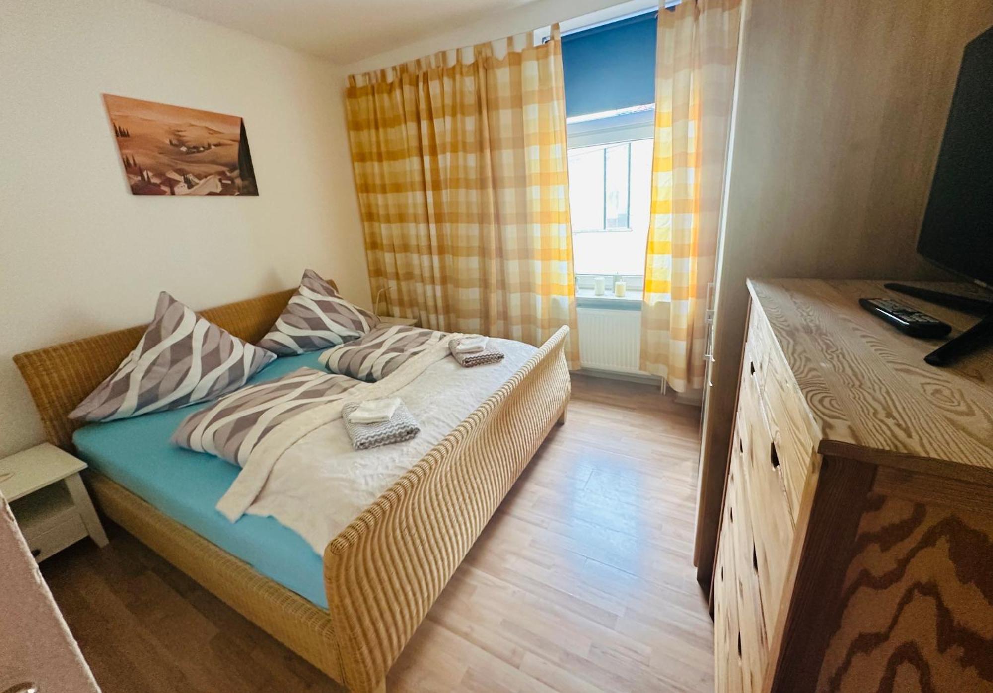 Ferienwohnung Am Elberadweg Dessau-Rosslau Екстериор снимка